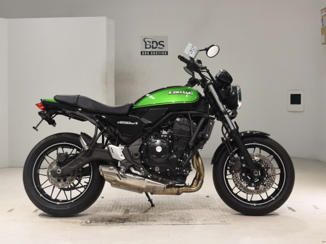 Kawasaki Z650RS
