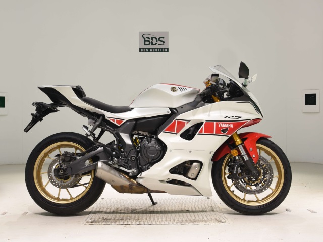 Yamaha YZF-R7-2