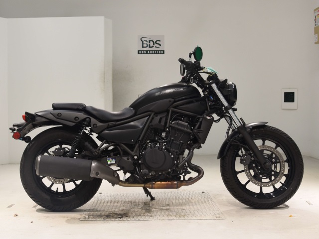 Kawasaki ELIMINATOR400-3