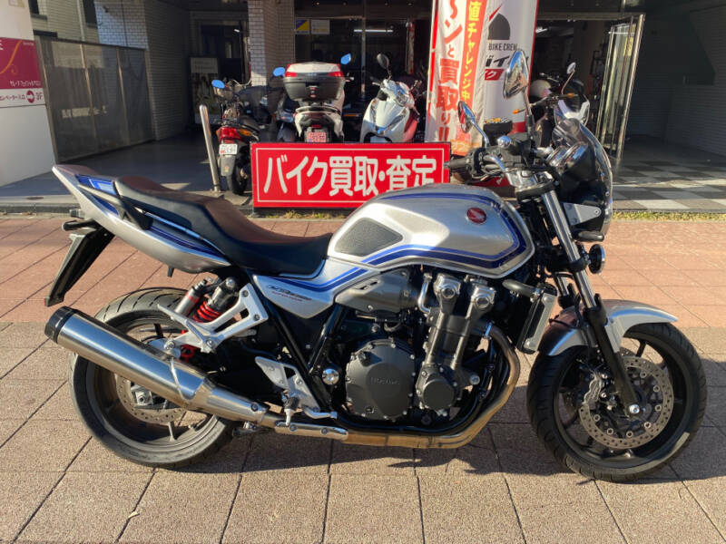 Honda CB1300SFA