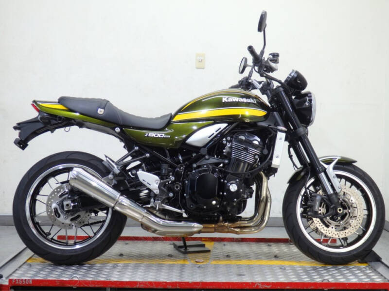 Kawasaki Z900RS