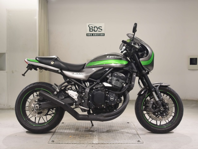 Kawasaki Z900RS CAFE