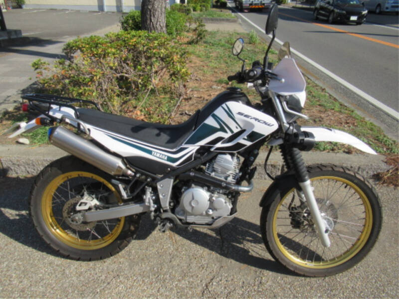 Yamaha SEROW XT250