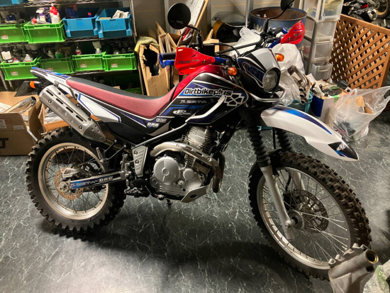 Yamaha SEROW XT250