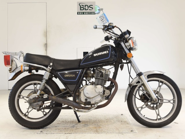 Suzuki GN125H