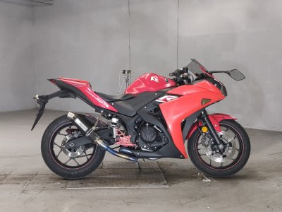 Yamaha YZF-R25