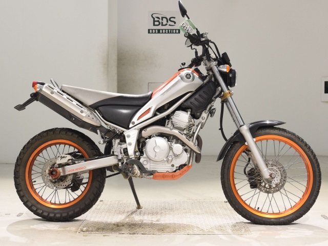 Yamaha TRICKER