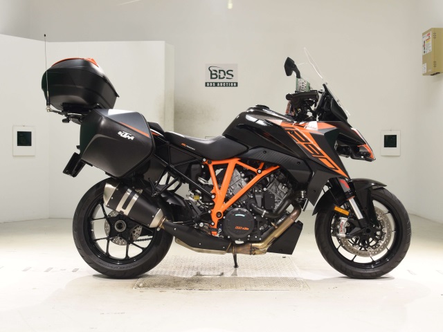 KTM 1290 SUPERDUKE GT