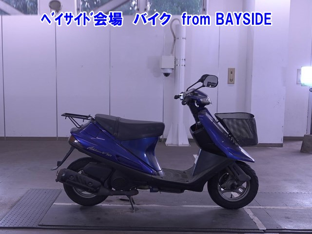 Suzuki ADDRESS V100