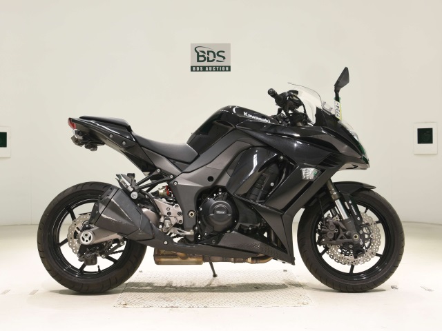 Kawasaki Z1000SXA