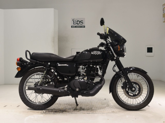 Kawasaki W175A
