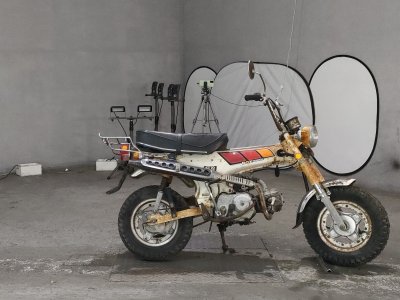 Honda DAX70