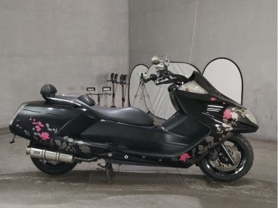 Yamaha MAGZAM