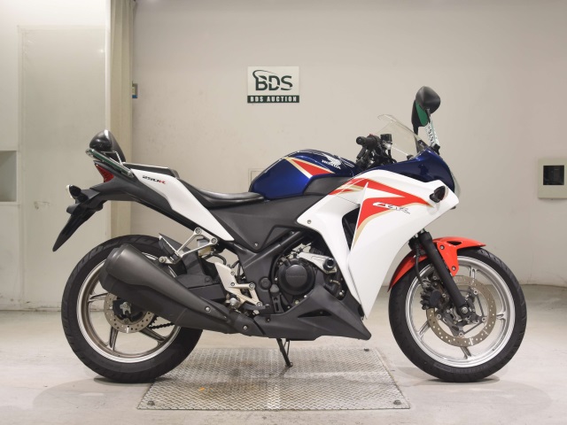 Honda CBR250R