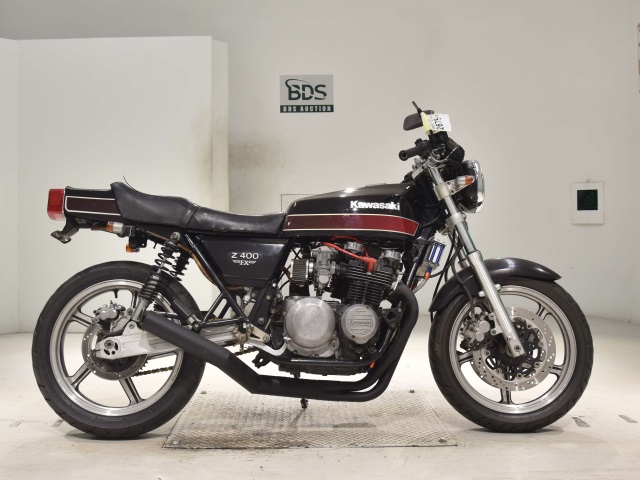 Kawasaki Z400FX