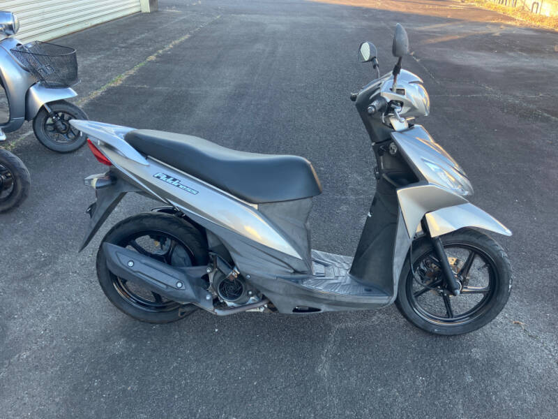 Suzuki ADDRESS V110