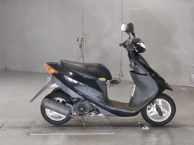 Suzuki ADDRESS V50