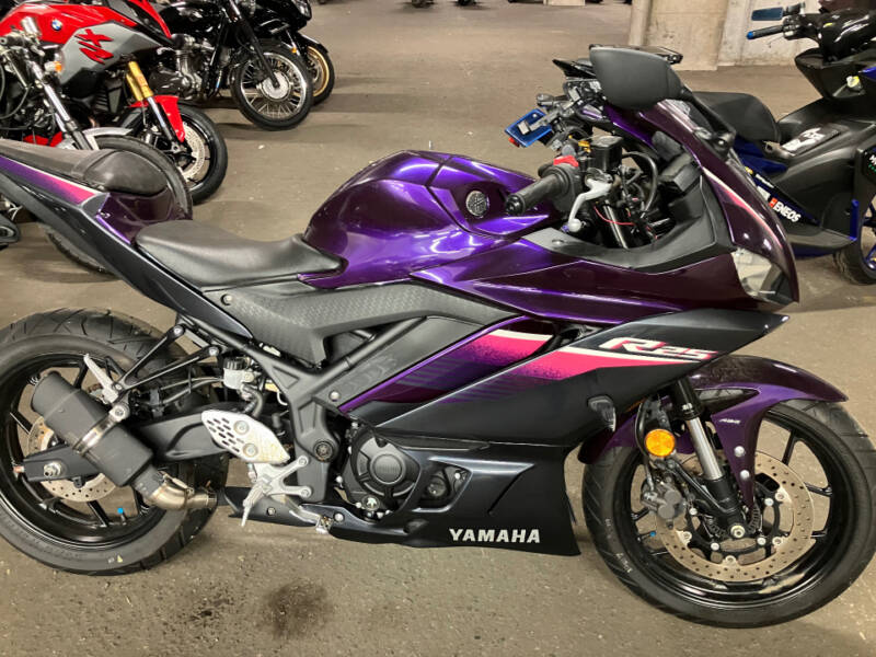 Yamaha YZF-R25