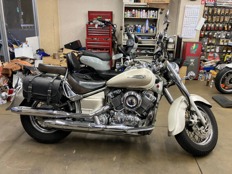 Yamaha DRAGSTAR XVS400 CLASSIC