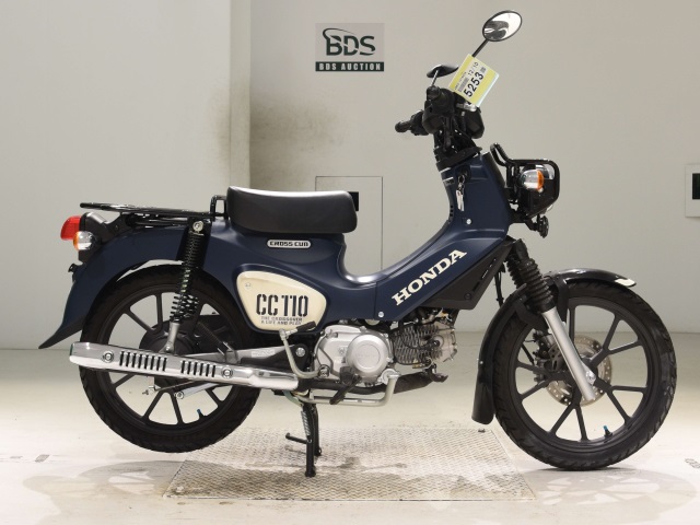Honda CROSS CUB 110-3