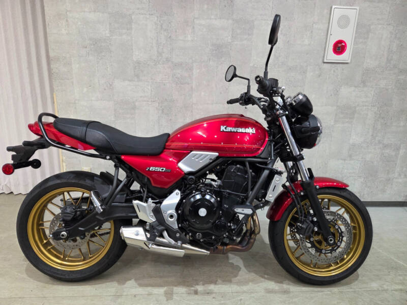 Kawasaki Z650RS
