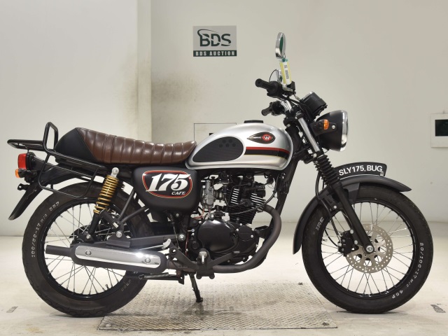 Kawasaki W175 CAFE