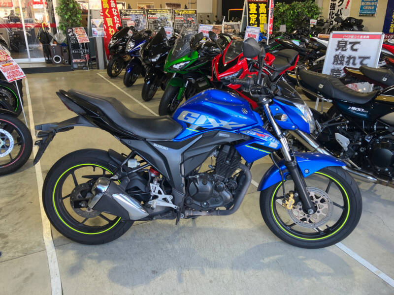 Suzuki GIXXER150