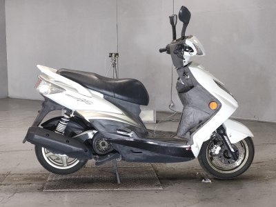 Yamaha CYGNUS125X