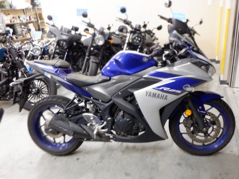Yamaha YZF-R25A