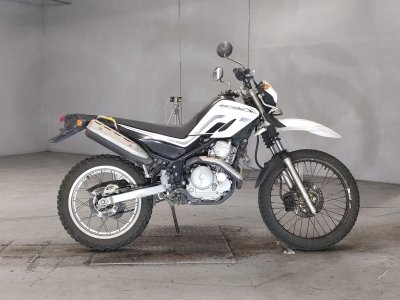 Yamaha SEROW XT250
