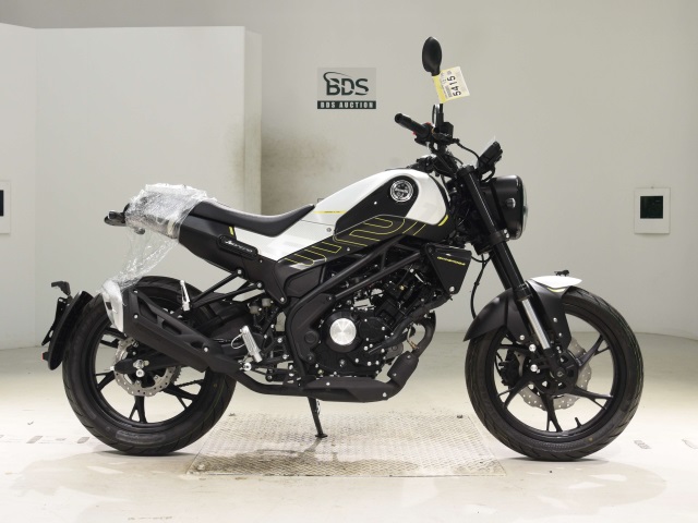 Benelli LEONCINO 125