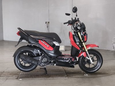 Honda ZOOMER-X
