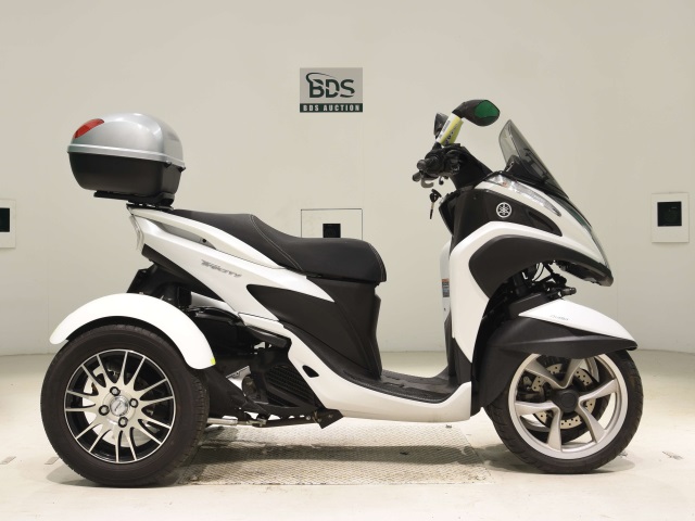 Yamaha TRICITY MW125