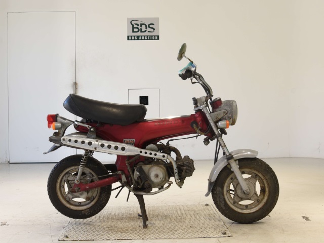 Honda DAX50