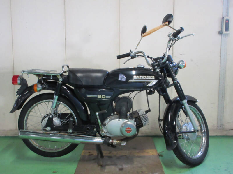 Suzuki K90