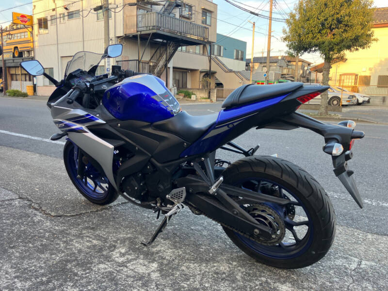 Yamaha YZF-R25