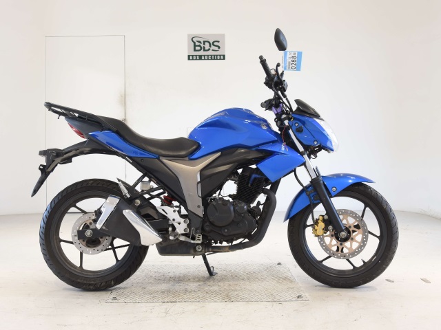 Suzuki GIXXER150