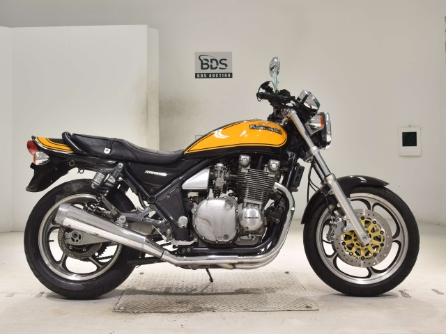 Kawasaki ZEPHYR1100