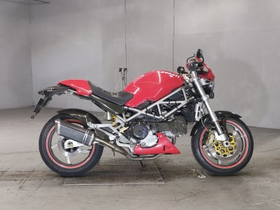 Ducati MONSTER 916 S4
