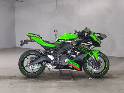 Kawasaki NINJA ZX-25R KRT