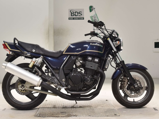 Kawasaki ZRX400