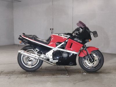 Kawasaki GPZ400R