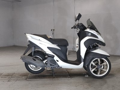 Yamaha TRICITY 125