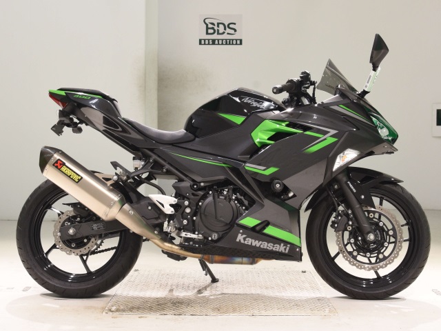 Kawasaki NINJA400