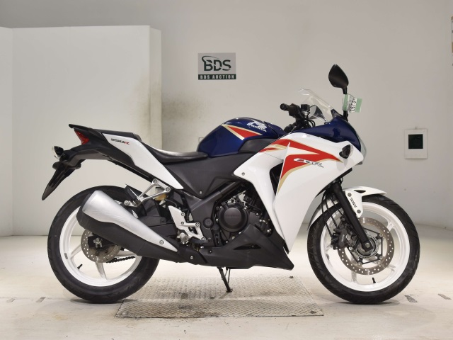Honda CBR250R
