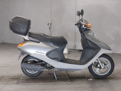 Honda SPACY100