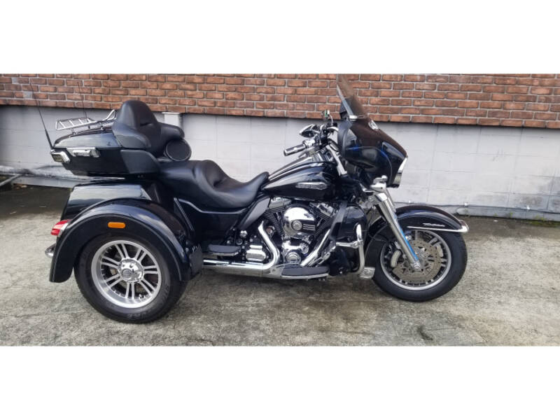 HD ELECTRA GLIDE FLHTCU1690 TRIKE