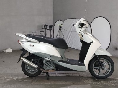 Honda LEAD125