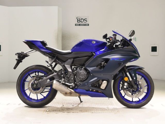 Yamaha YZF-R7-2