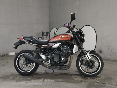 Kawasaki Z900RS